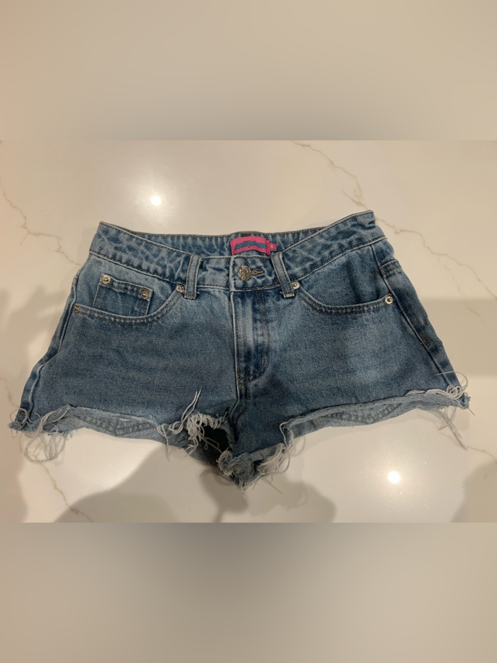 Edikted Jean shorts size XS
